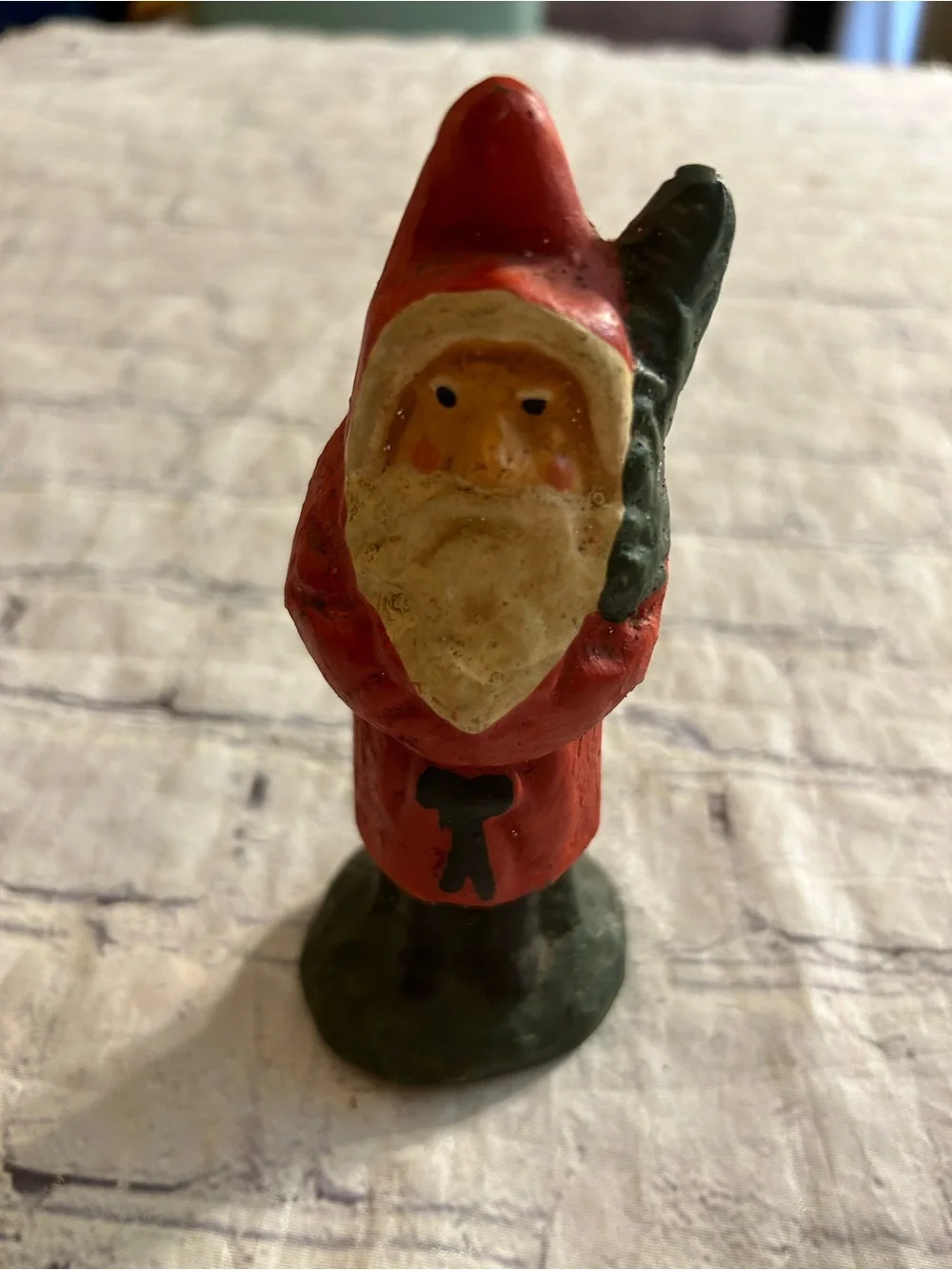 A.A.IMPORTING CO. MADE IN TAIWAN PAINTED SANTA WITH GREEN BRANCH TREE HEAVY